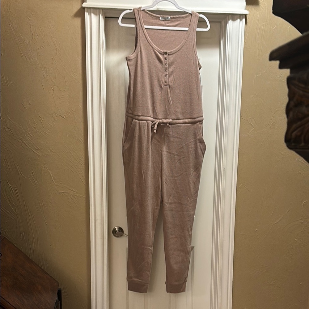 New Dex Sleeveless Teddy Bear Jumpsuit So soft!